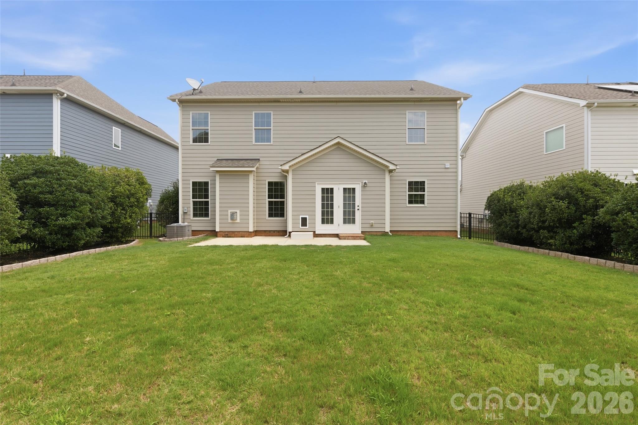 1004 Hallmark Way Property Photo 39