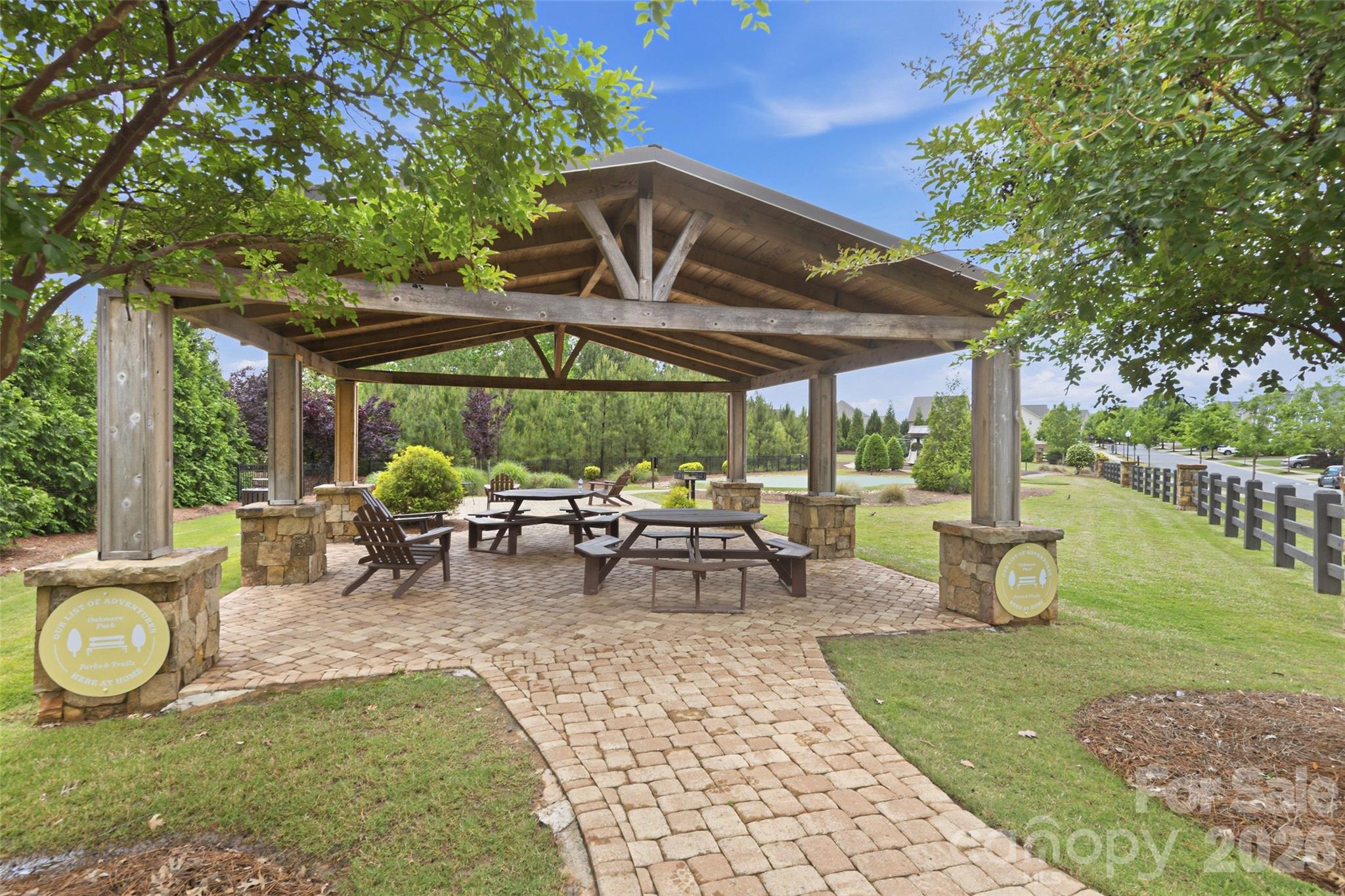 1004 Hallmark Way Property Photo 46