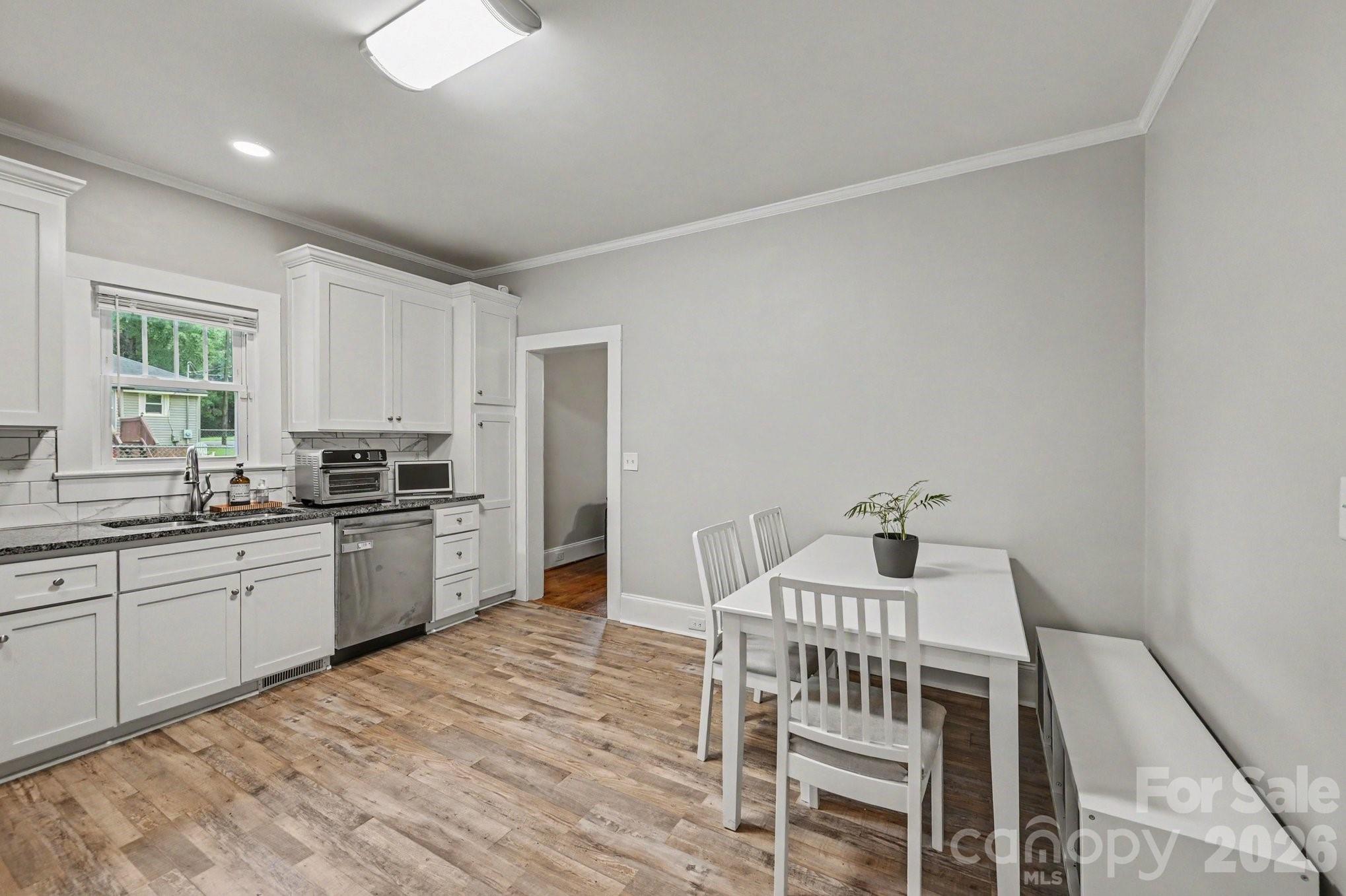 1000 Craven Avenue Property Photo 10