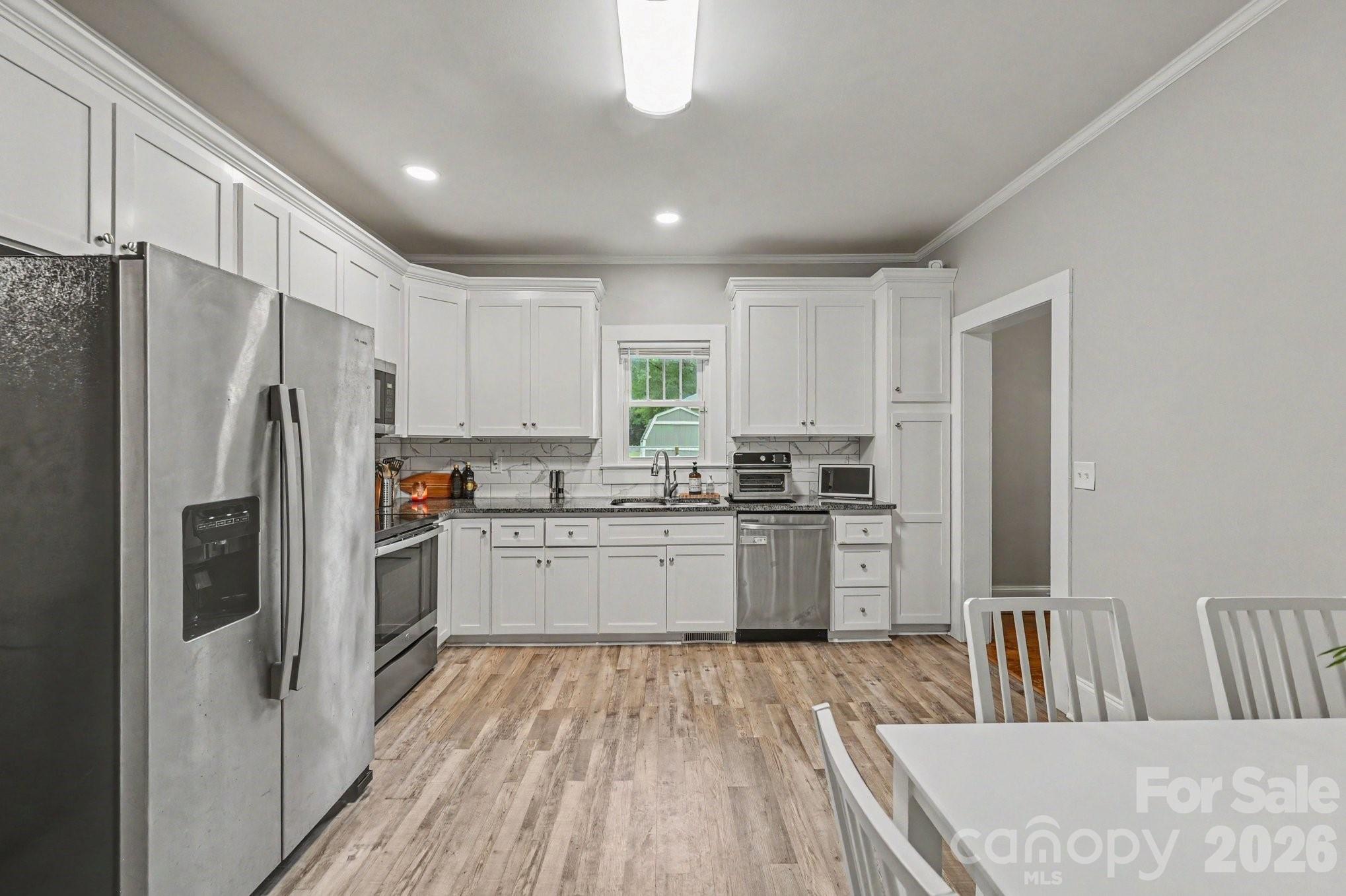 1000 Craven Avenue Property Photo 12