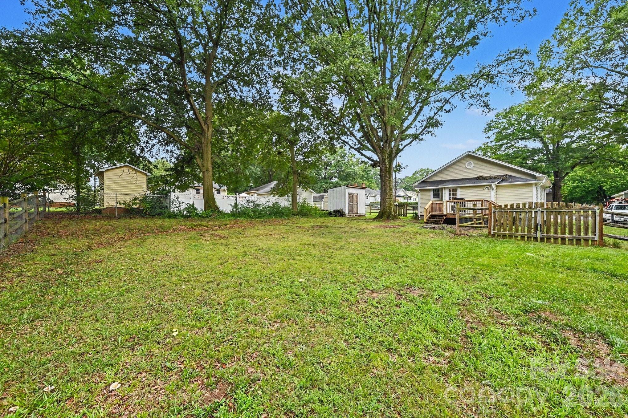 1000 Craven Avenue Property Photo 21