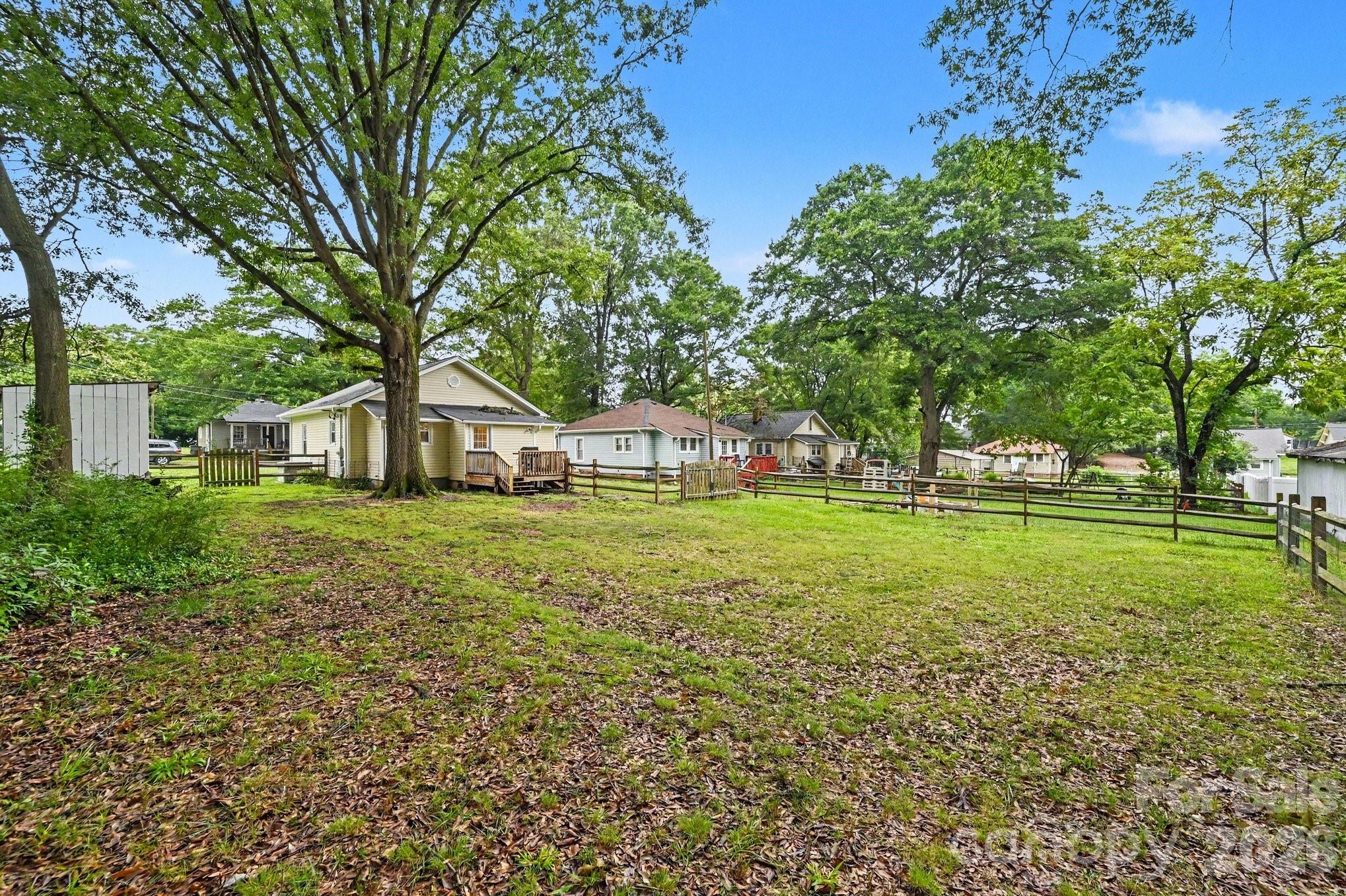 1000 Craven Avenue Property Photo 22