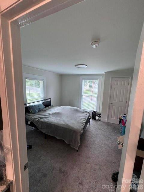 512 S Gray Street Property Photo 13