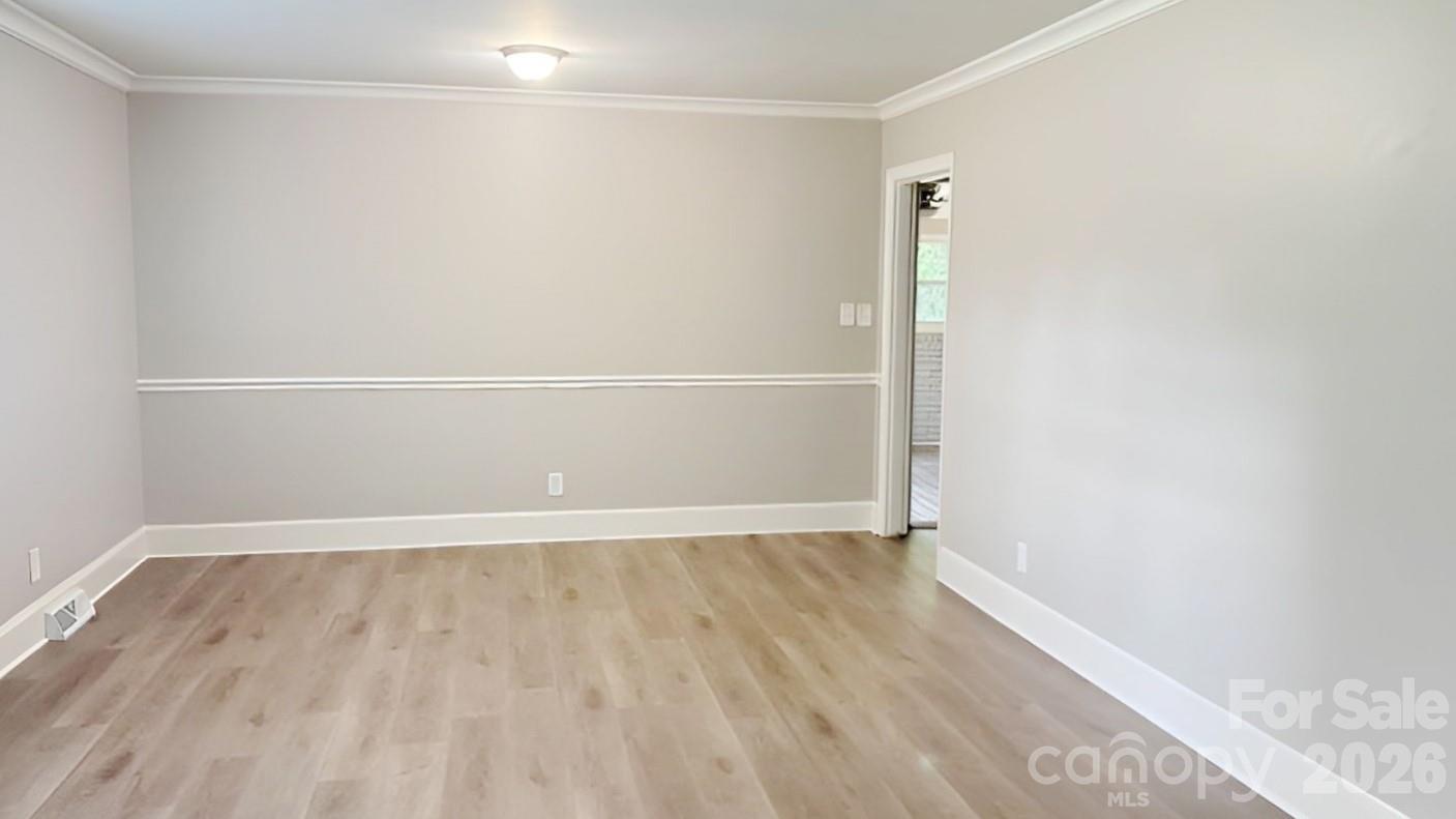 7511 Monroe Road Property Photo 2