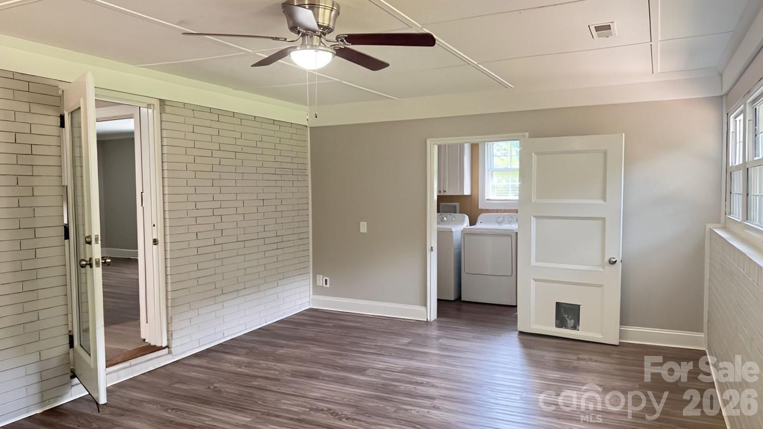 7511 Monroe Road Property Photo 8