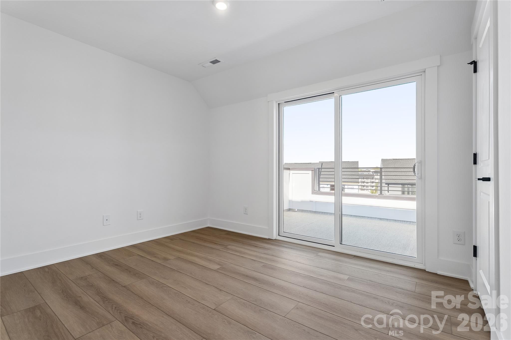 5013 Dutchess Drive Property Photo 12