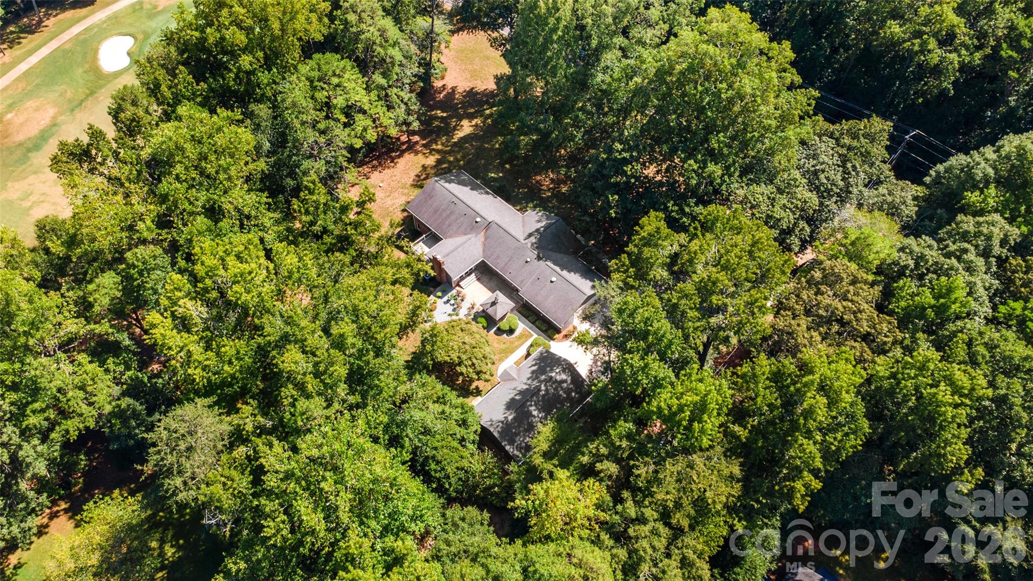 600 Fairway Drive Property Photo 2