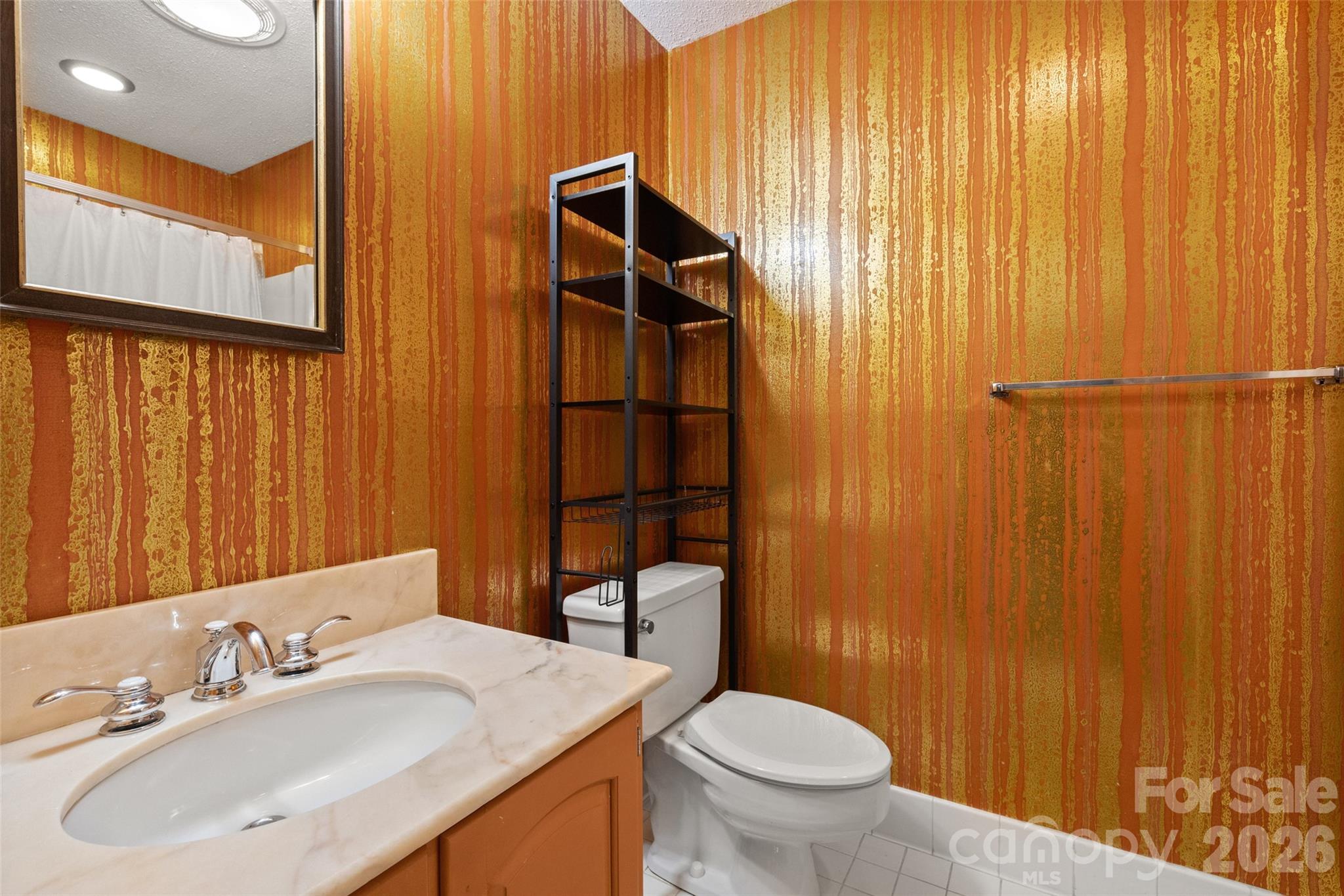 600 Fairway Drive Property Photo 26