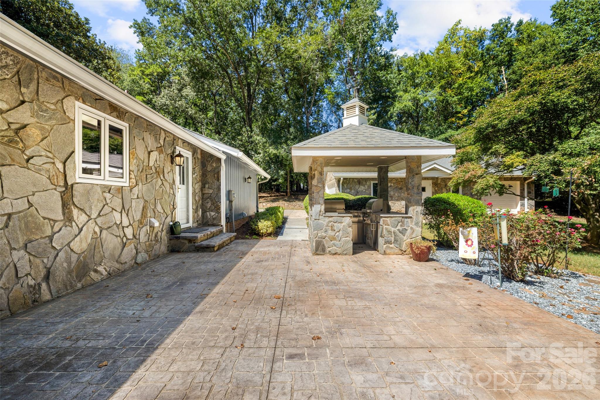 600 Fairway Drive Property Photo 29