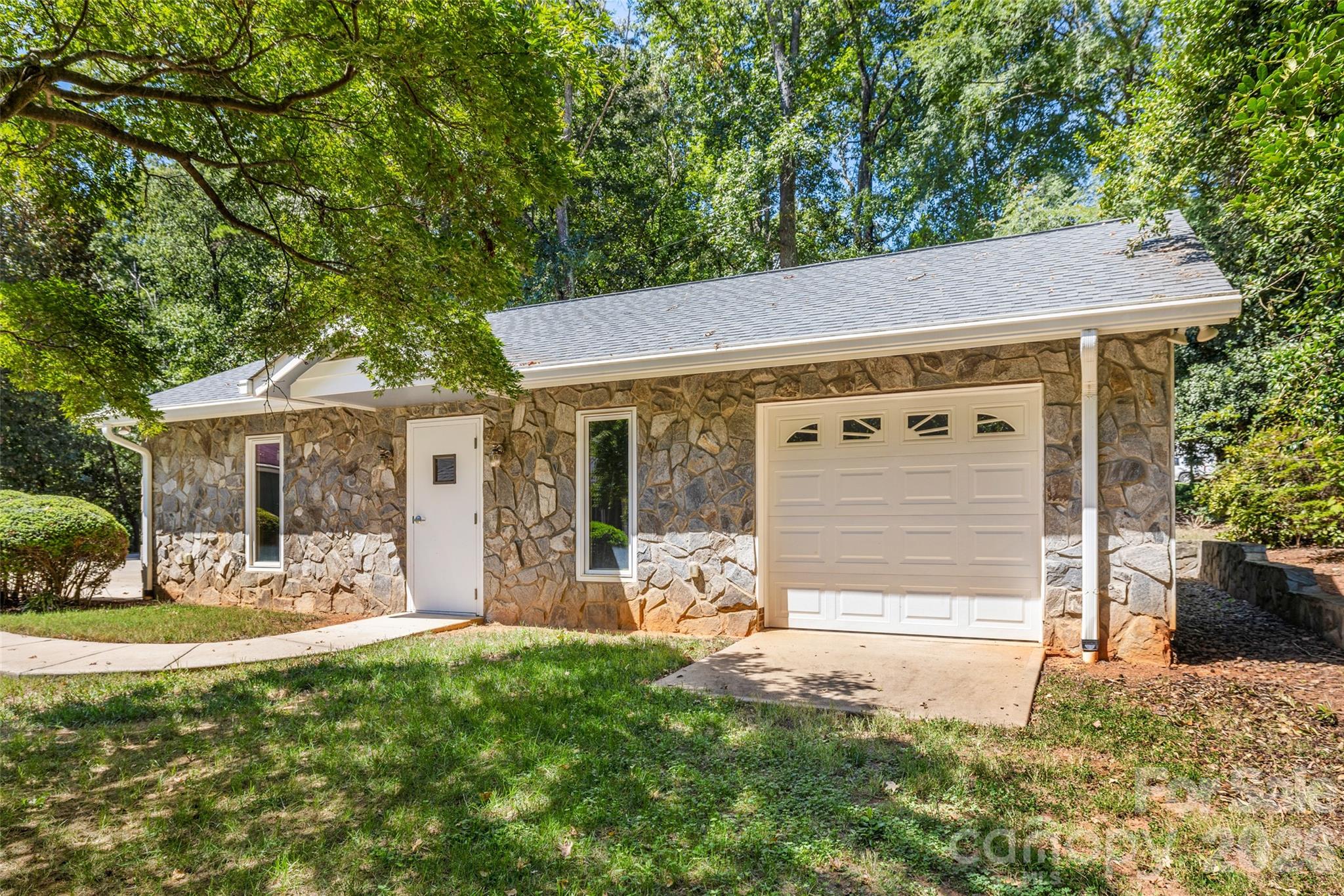 600 Fairway Drive Property Photo 32