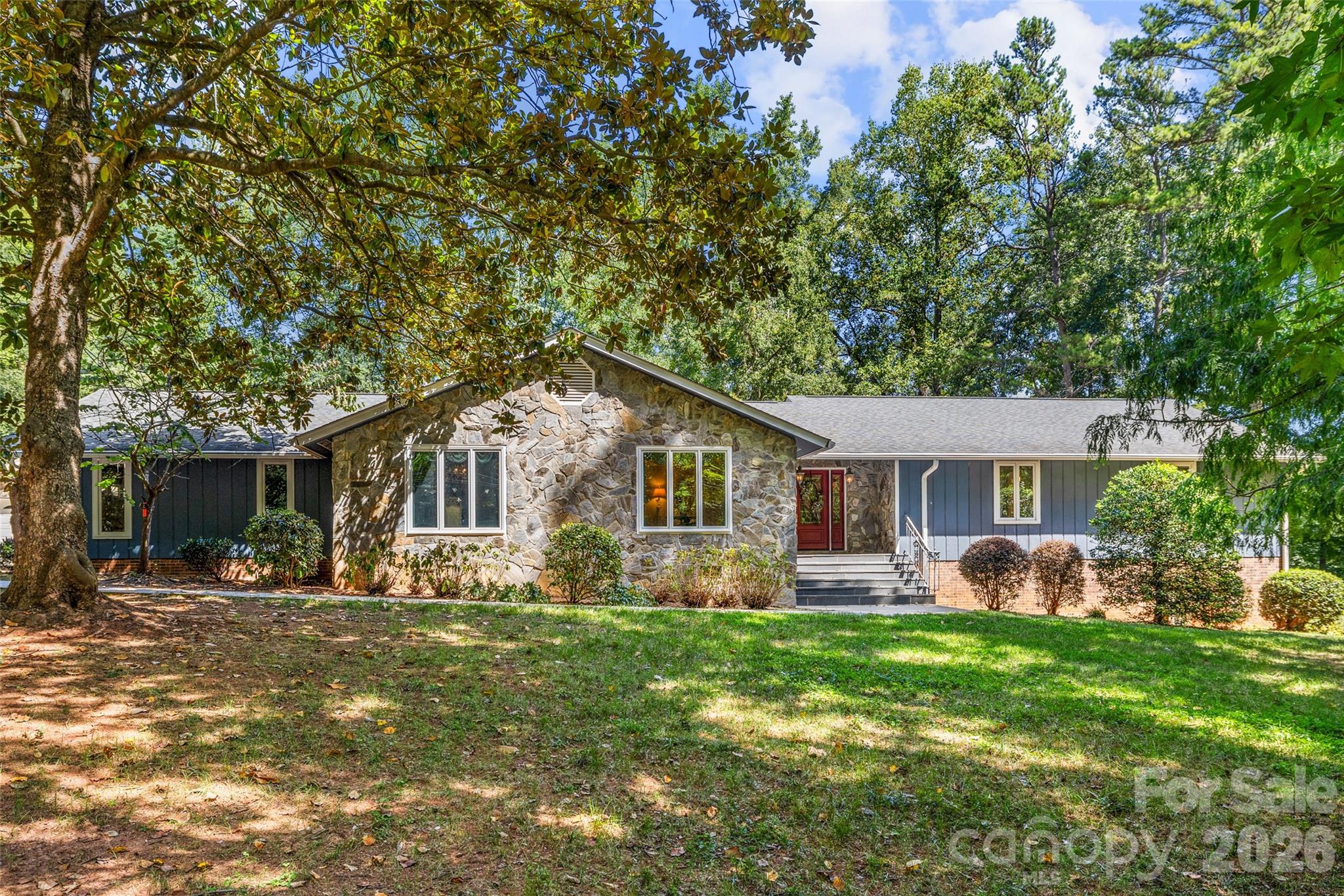 600 Fairway Drive Property Photo 35
