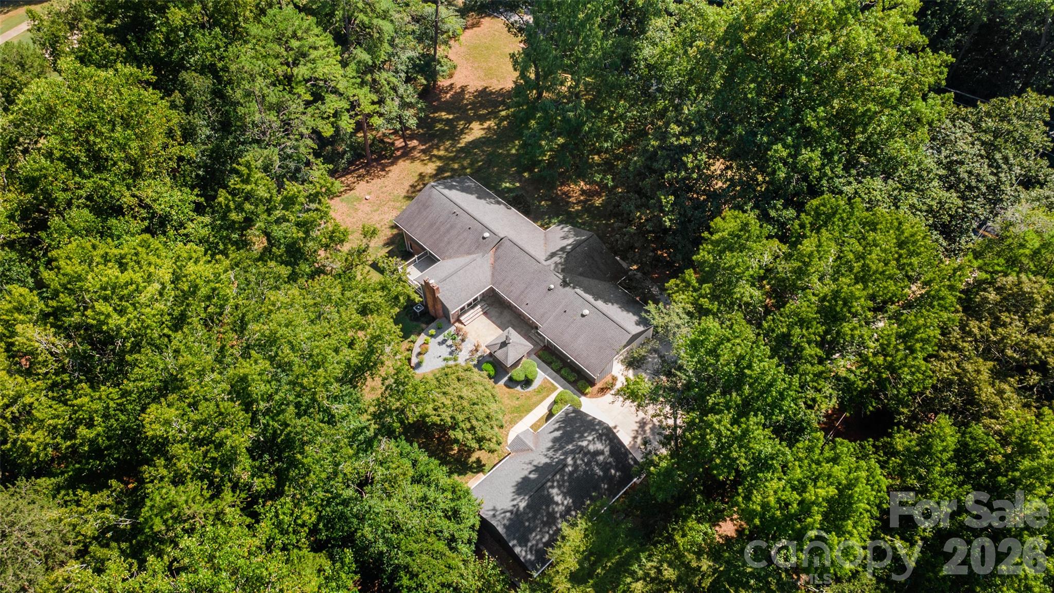 600 Fairway Drive Property Photo 48