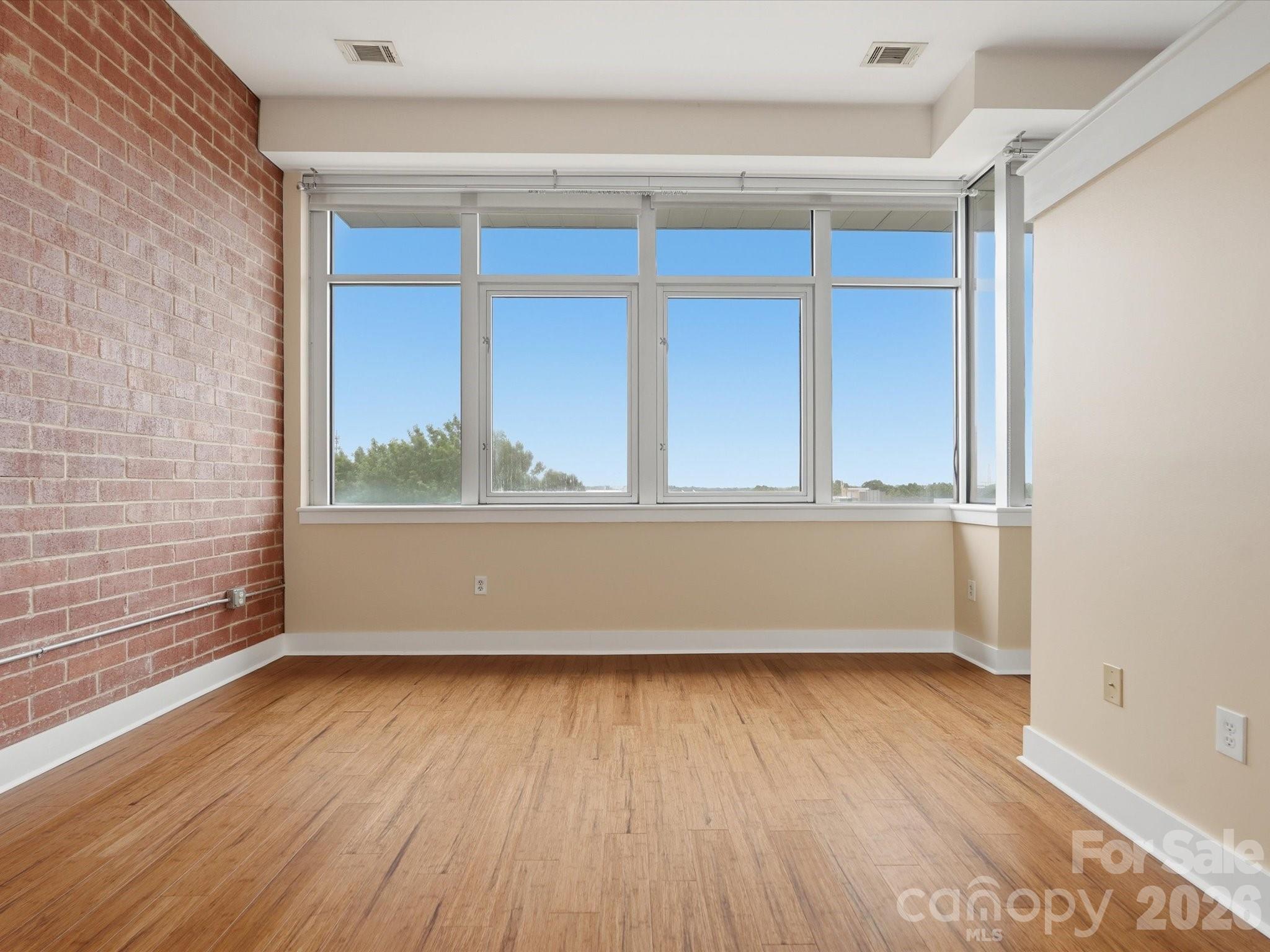 710 W Trade Street 703 Property Photo 13