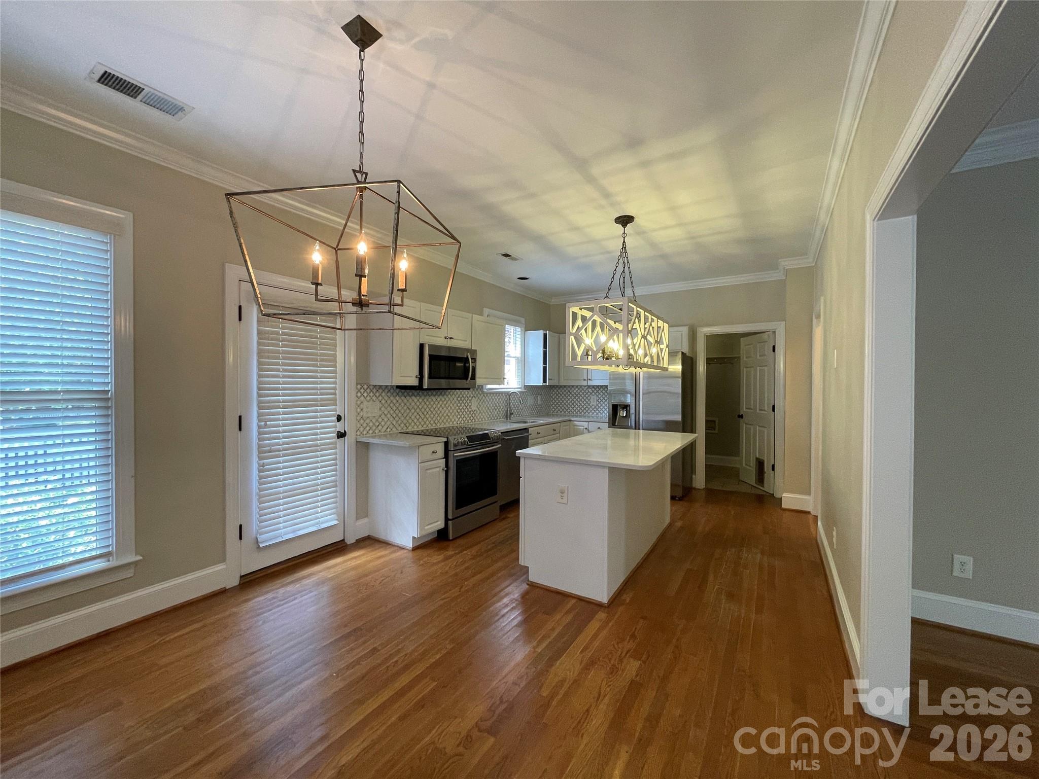 2617 Greyabby Court Property Photo 6