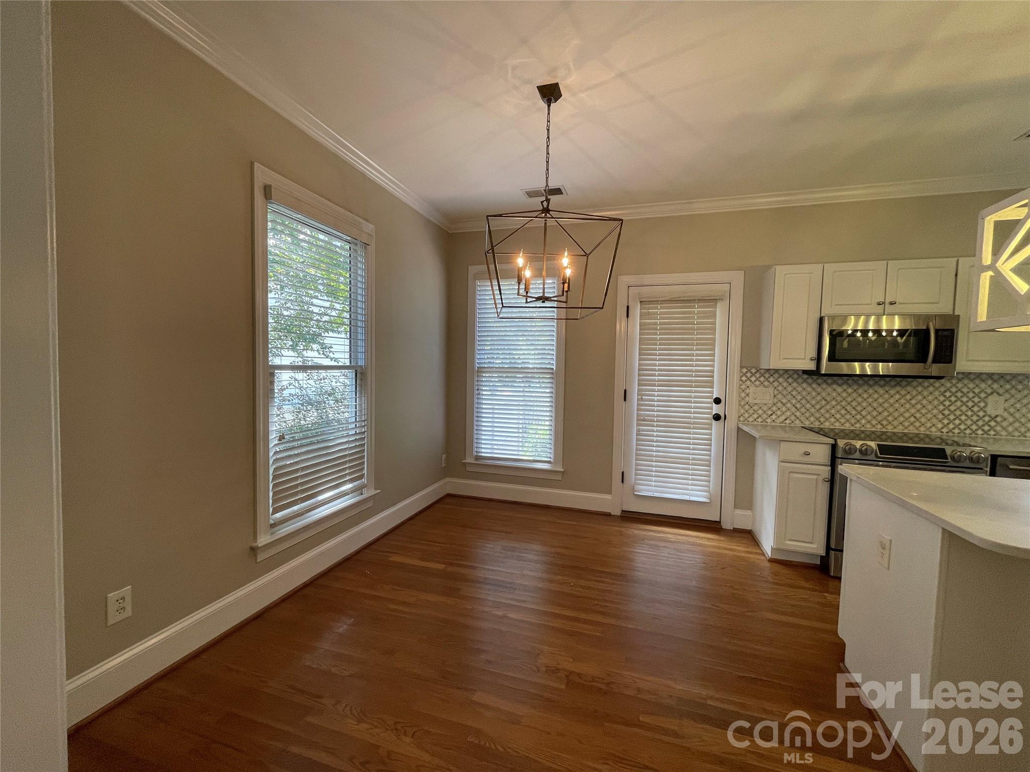 2617 Greyabby Court Property Photo 8