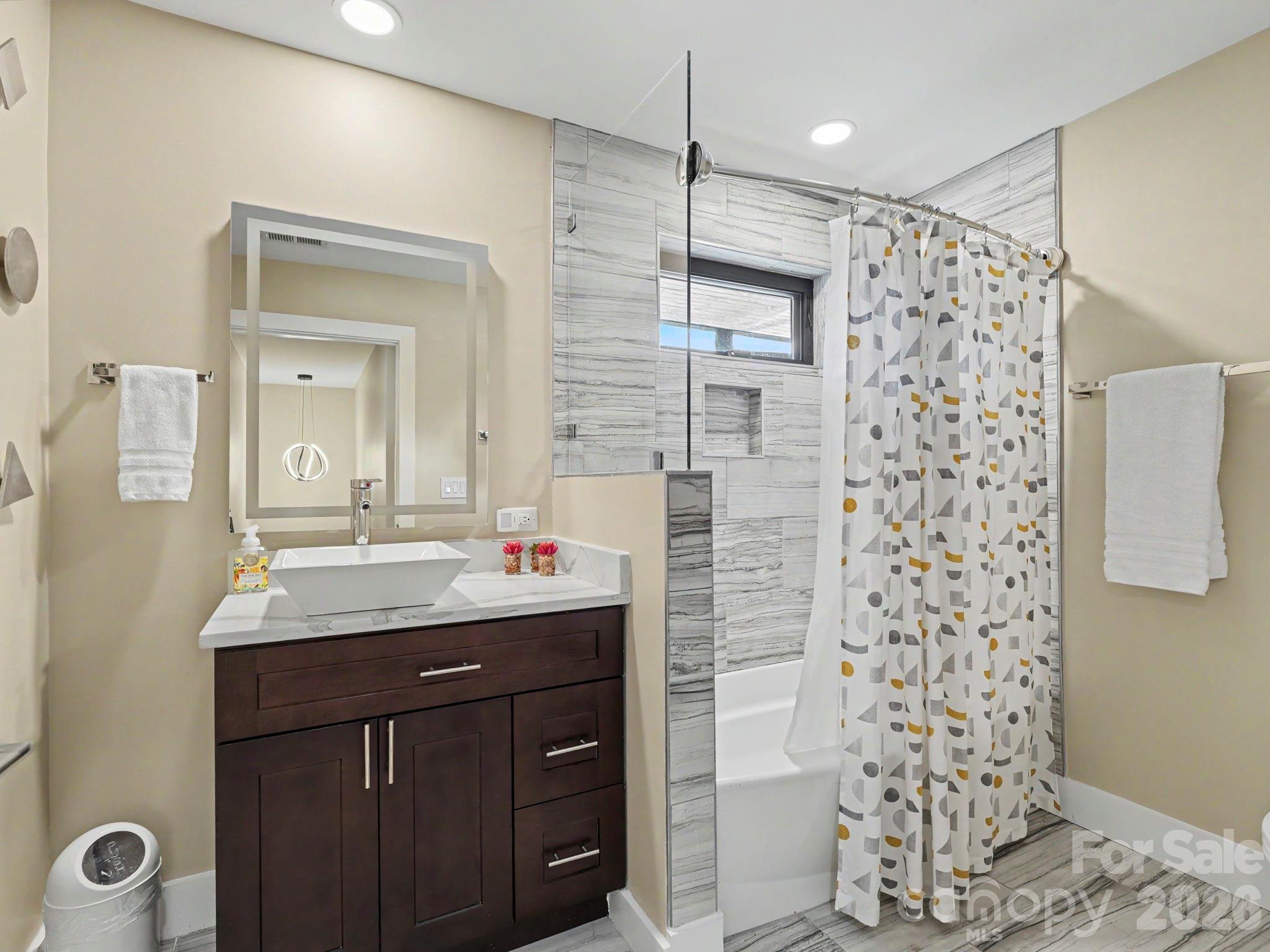 815 Burrage Road Property Photo 33