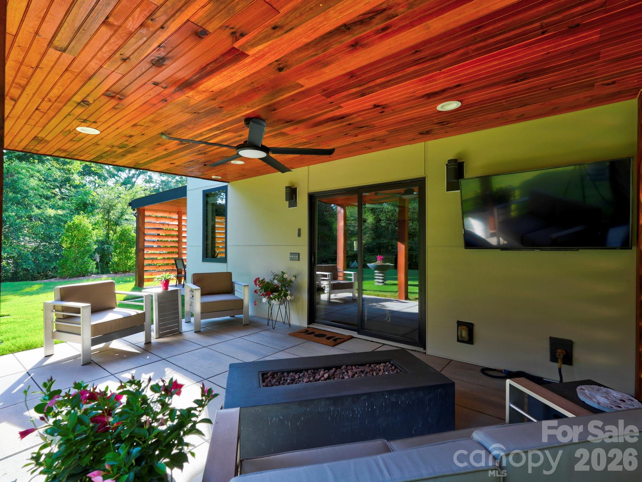 815 Burrage Road Property Photo 39