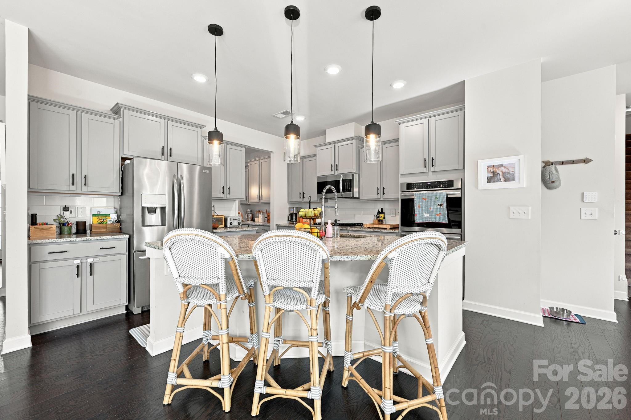 445 Hudson Place Property Photo 13