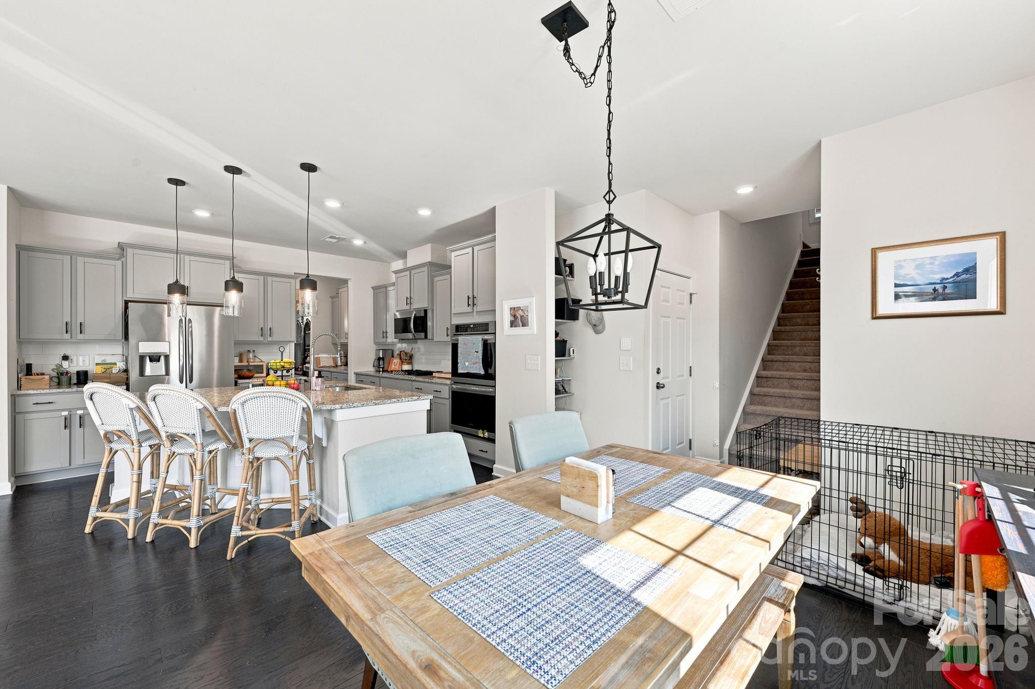 445 Hudson Place Property Photo 20