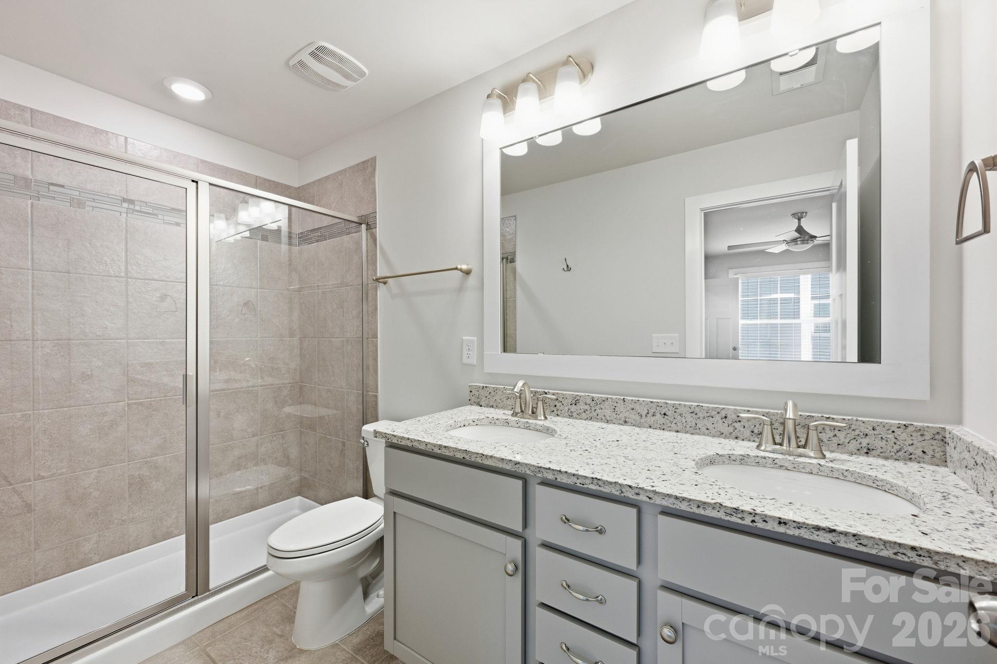 445 Hudson Place Property Photo 21
