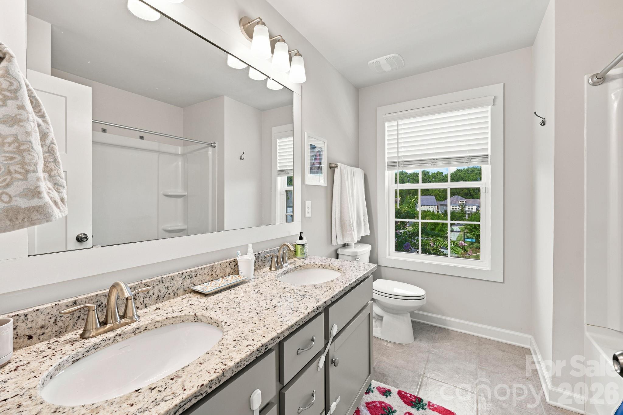 445 Hudson Place Property Photo 26