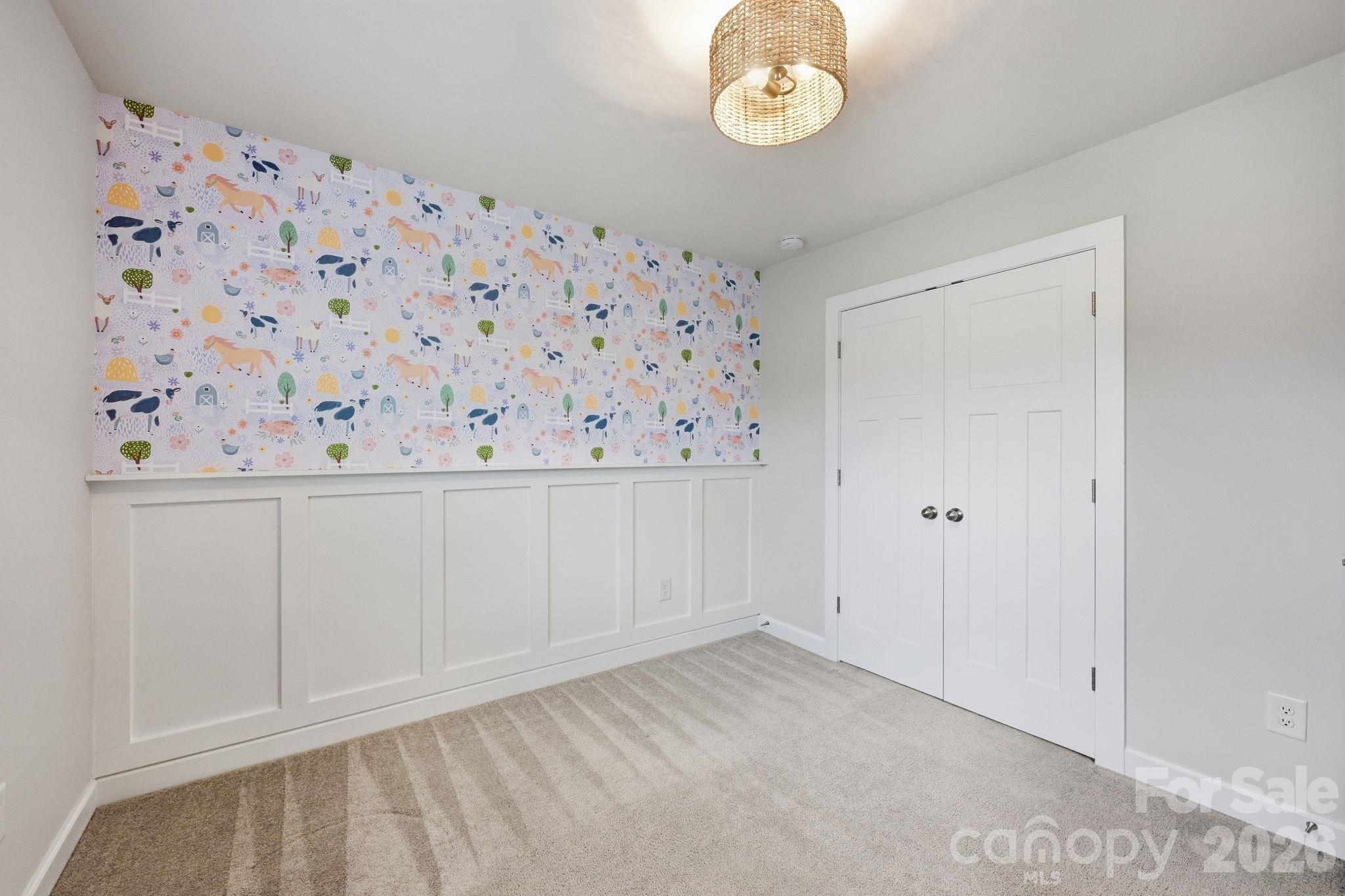 445 Hudson Place Property Photo 27