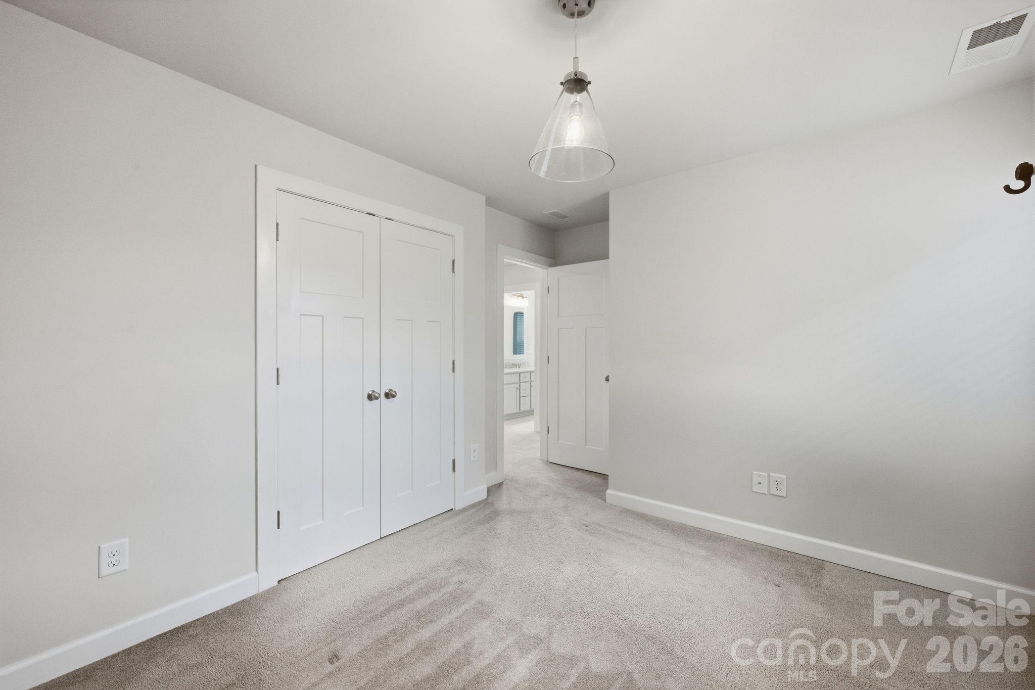 445 Hudson Place Property Photo 31