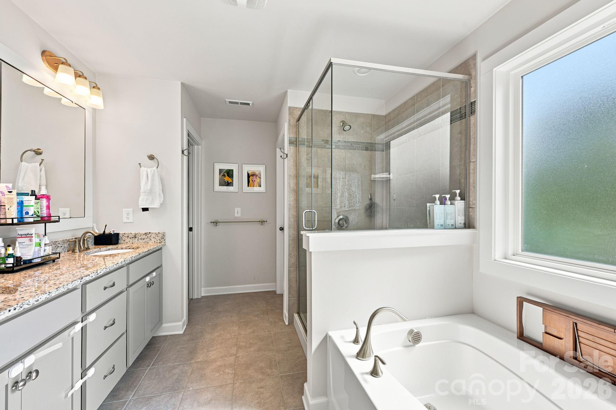 445 Hudson Place Property Photo 32
