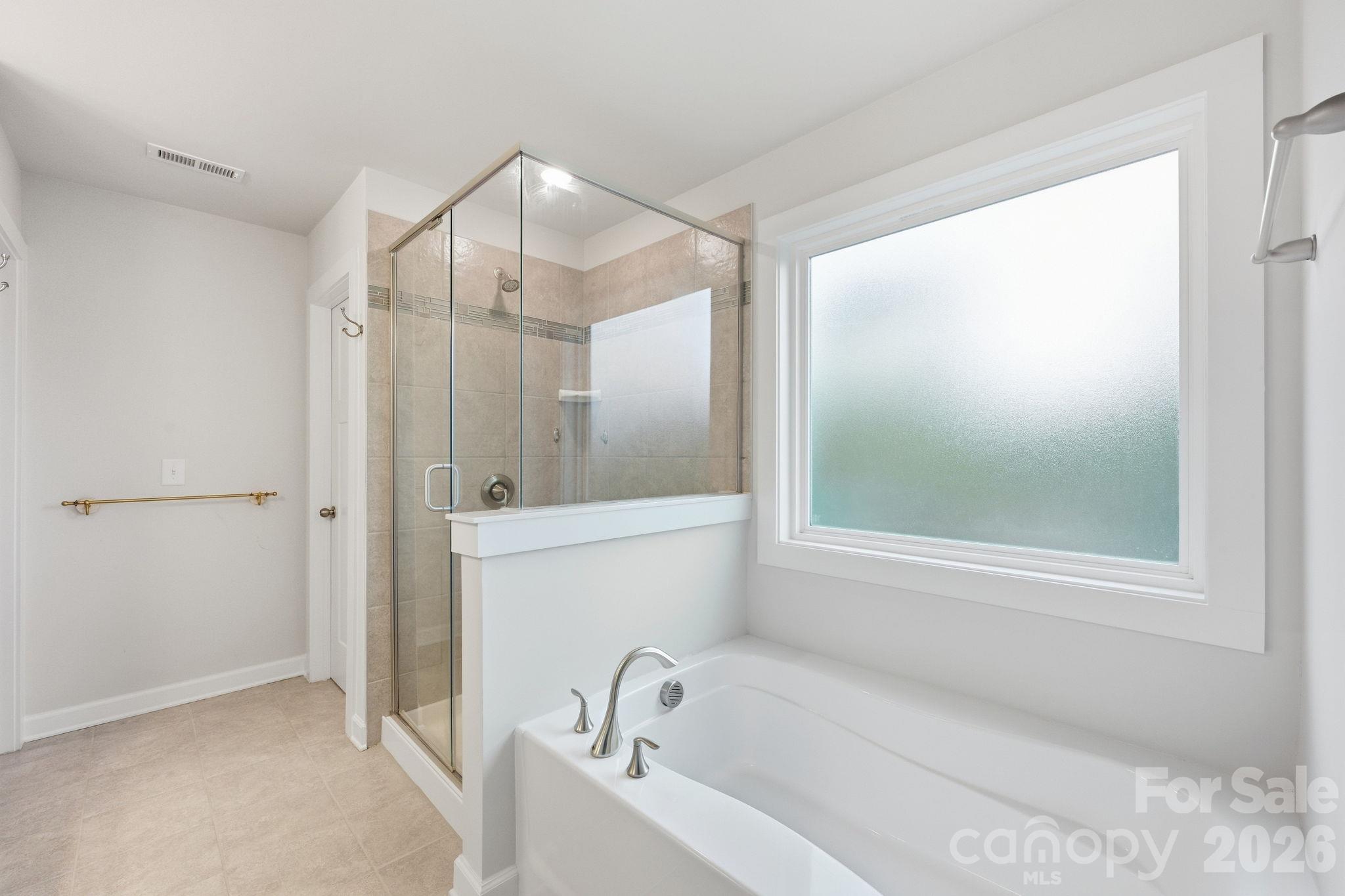 445 Hudson Place Property Photo 36