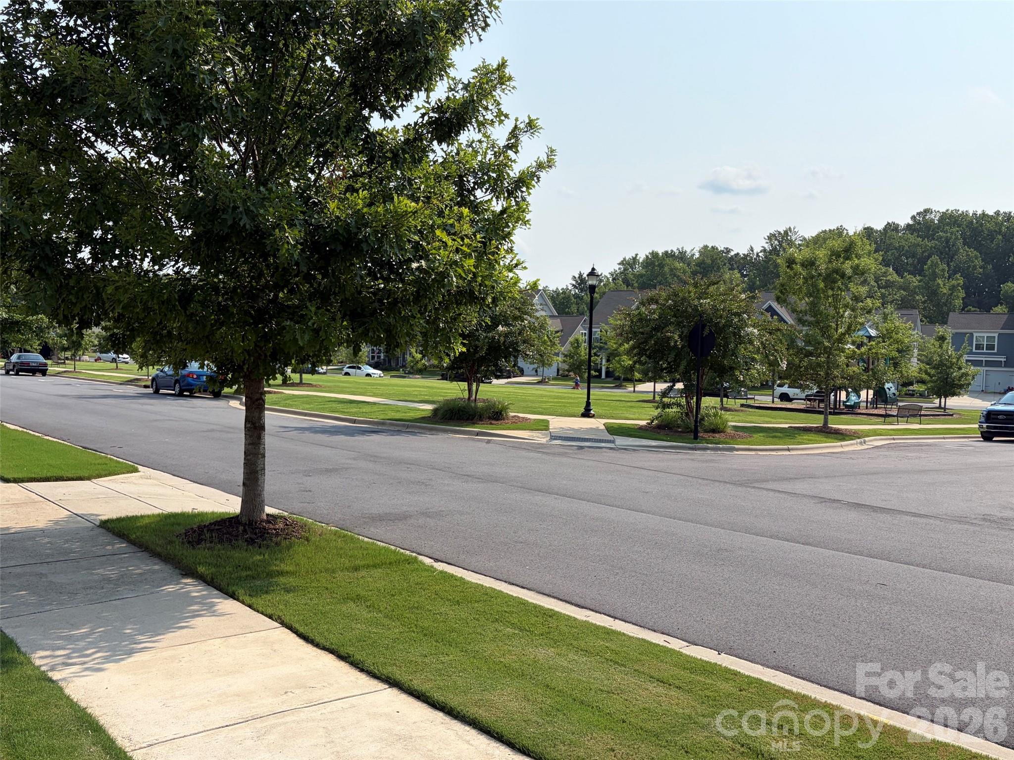 445 Hudson Place Property Photo 42