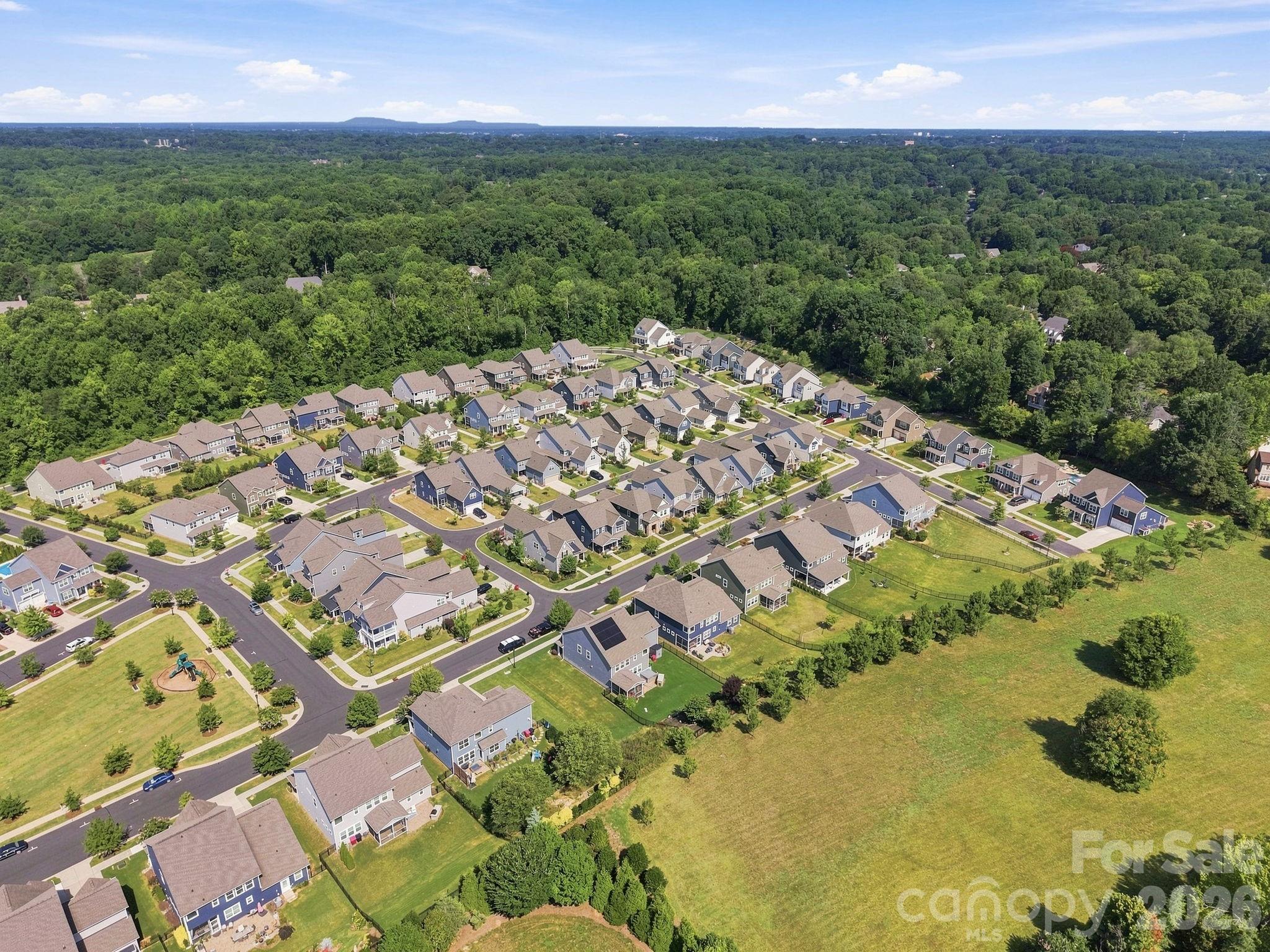 445 Hudson Place Property Photo 47