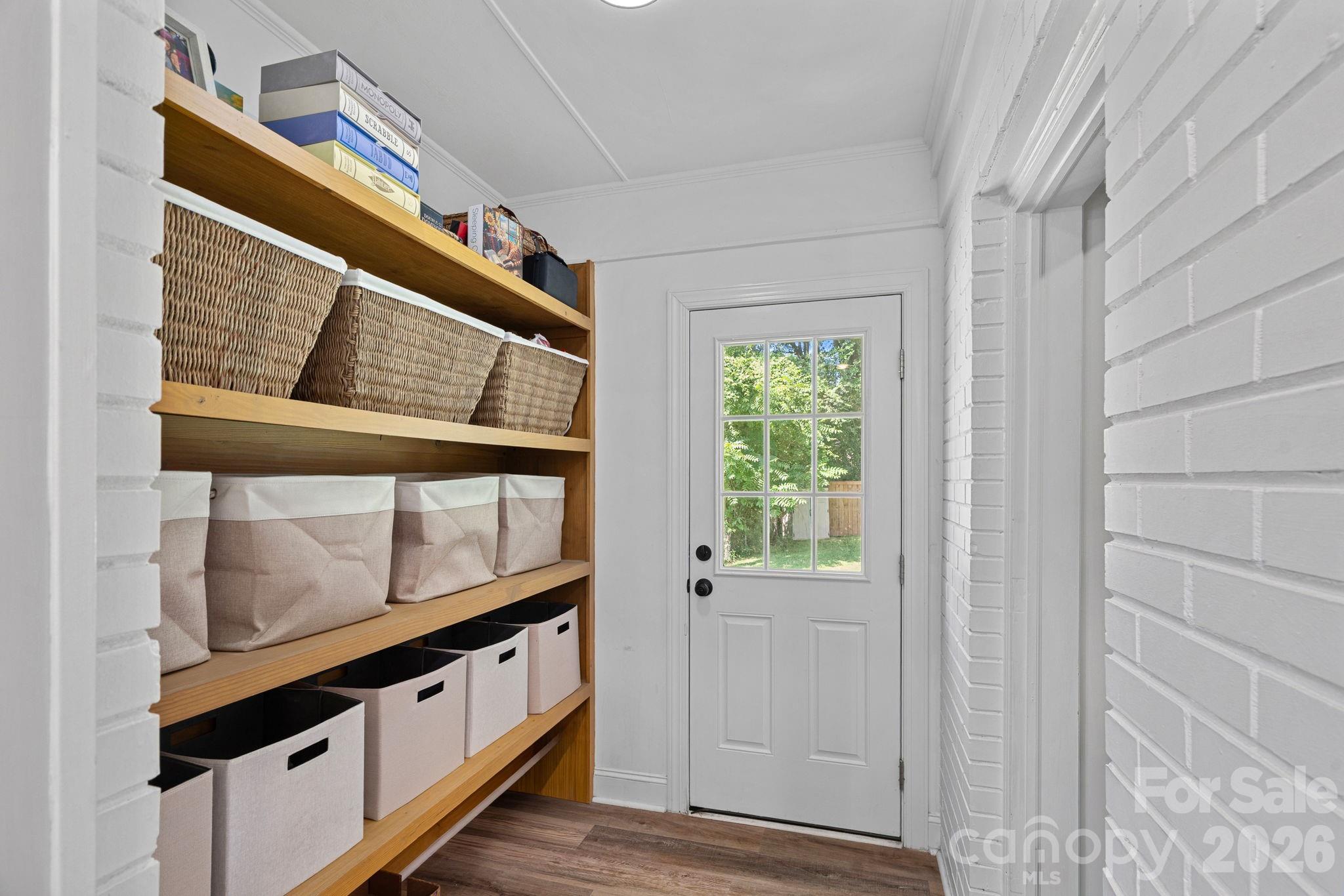 1036 Cutler Place Property Photo 13