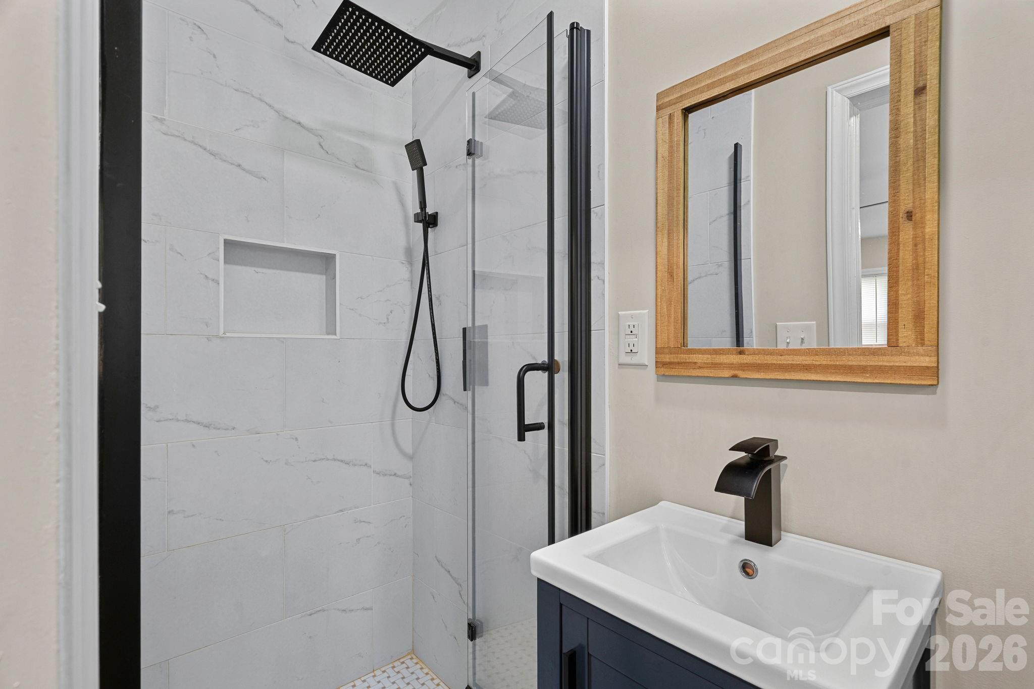 1036 Cutler Place Property Photo 16