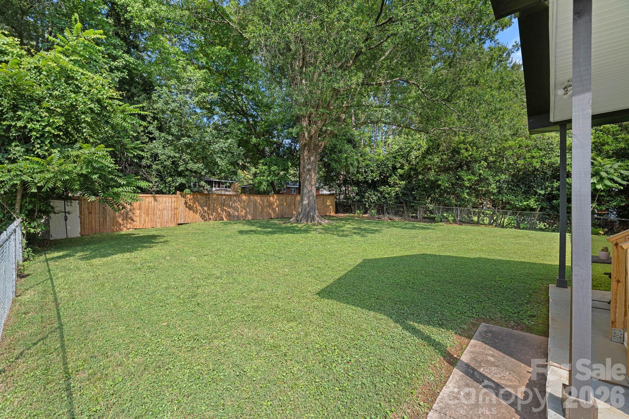 1036 Cutler Place Property Photo 24
