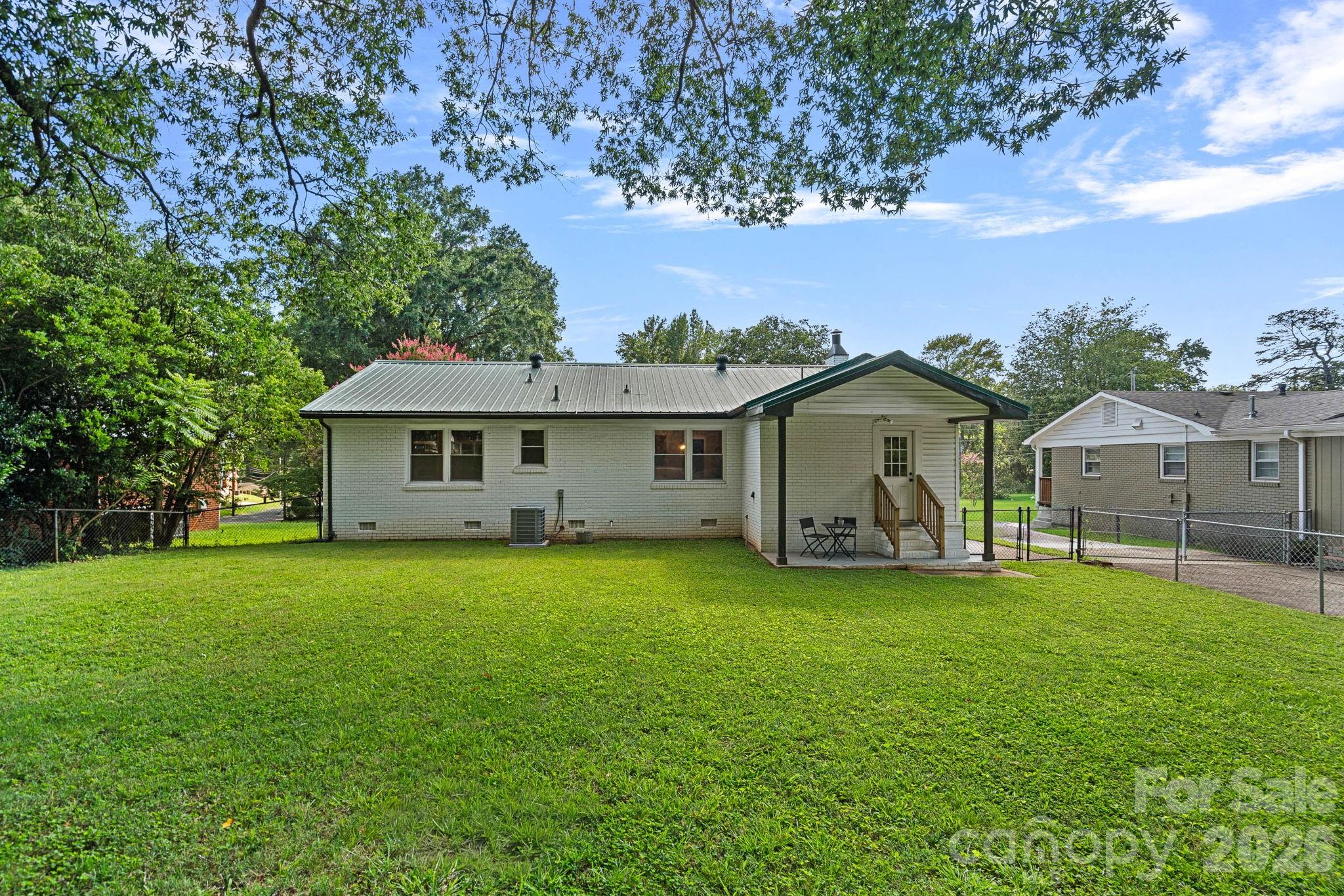 1036 Cutler Place Property Photo 27