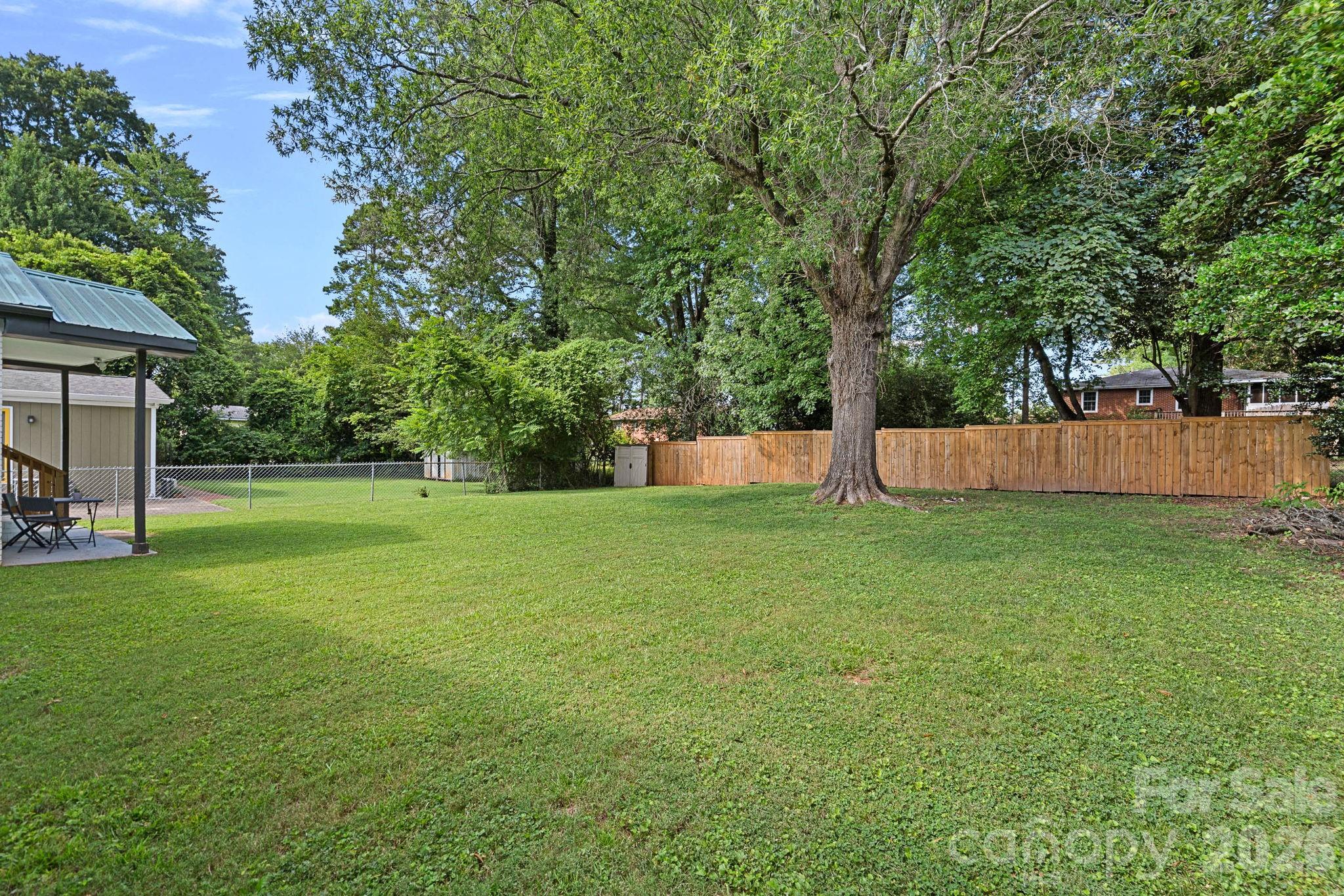 1036 Cutler Place Property Photo 28