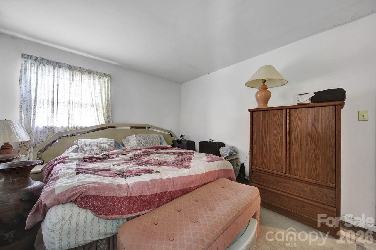 6010 Red Carriage Lane Property Photo 10