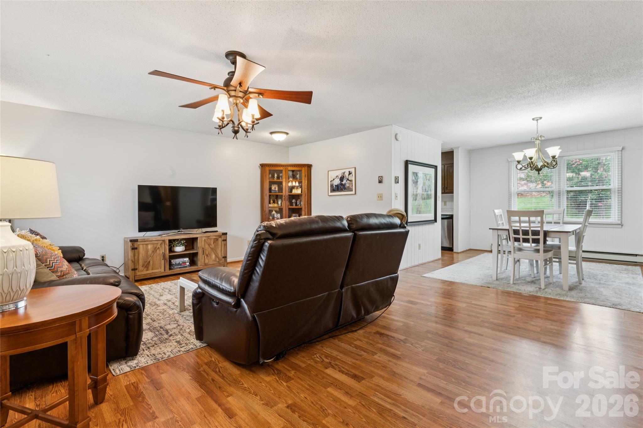205 Cliffside Drive Property Photo 8