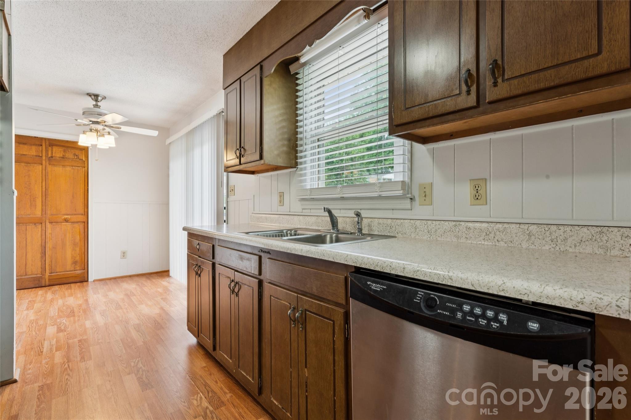 205 Cliffside Drive Property Photo 12