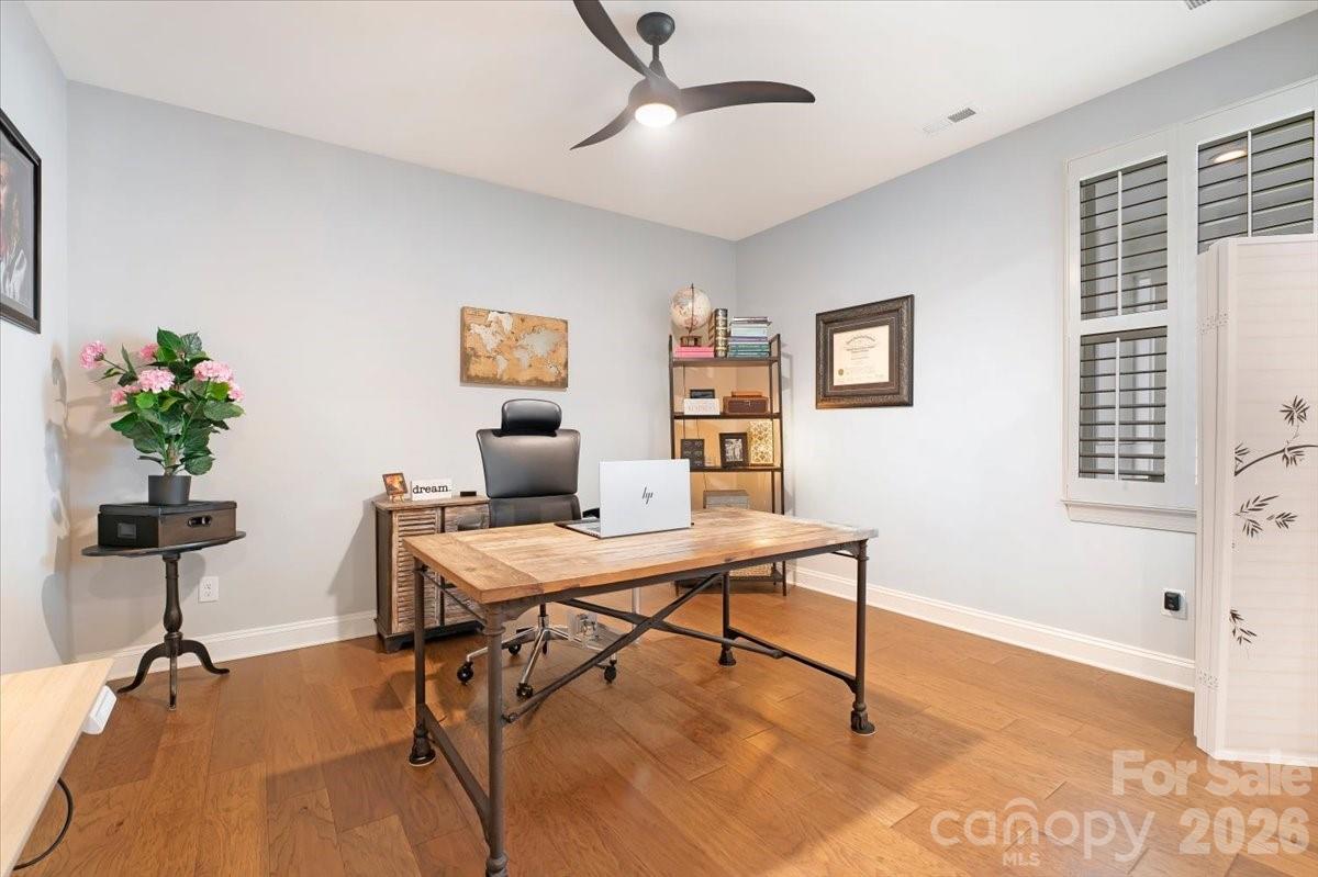 6321 Chimney Bluff Road Property Photo 13