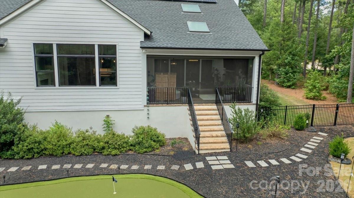 6321 Chimney Bluff Road Property Photo 28