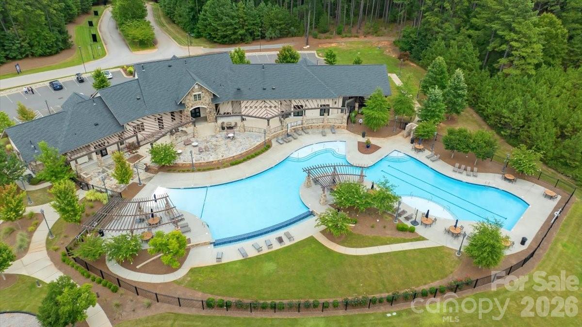 6321 Chimney Bluff Road Property Photo 38