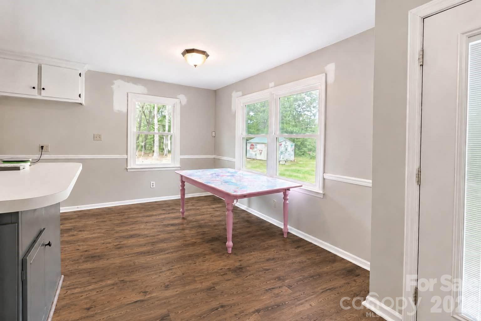1003 Slick Rock Road Property Photo 12
