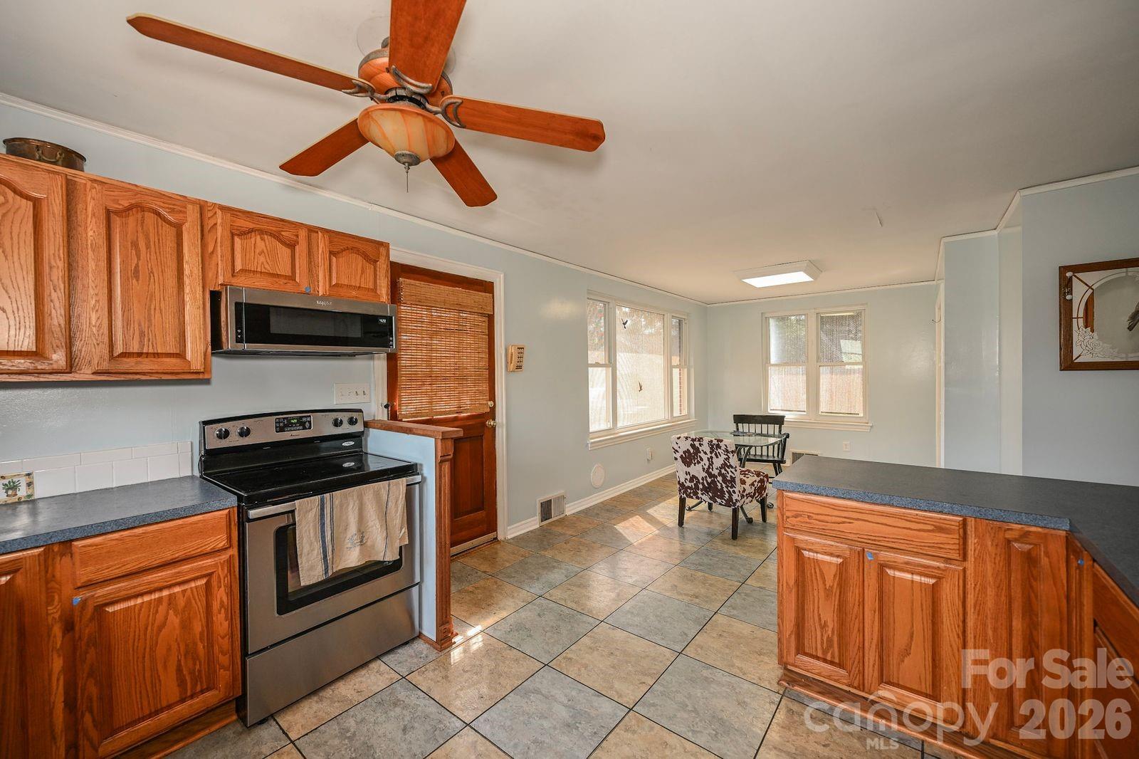 24747 Millingport Road Property Photo 20