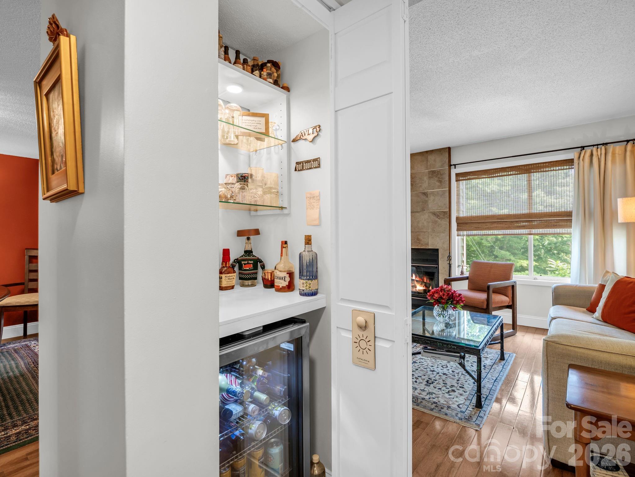 103 Shadowbrook Drive Property Photo 8