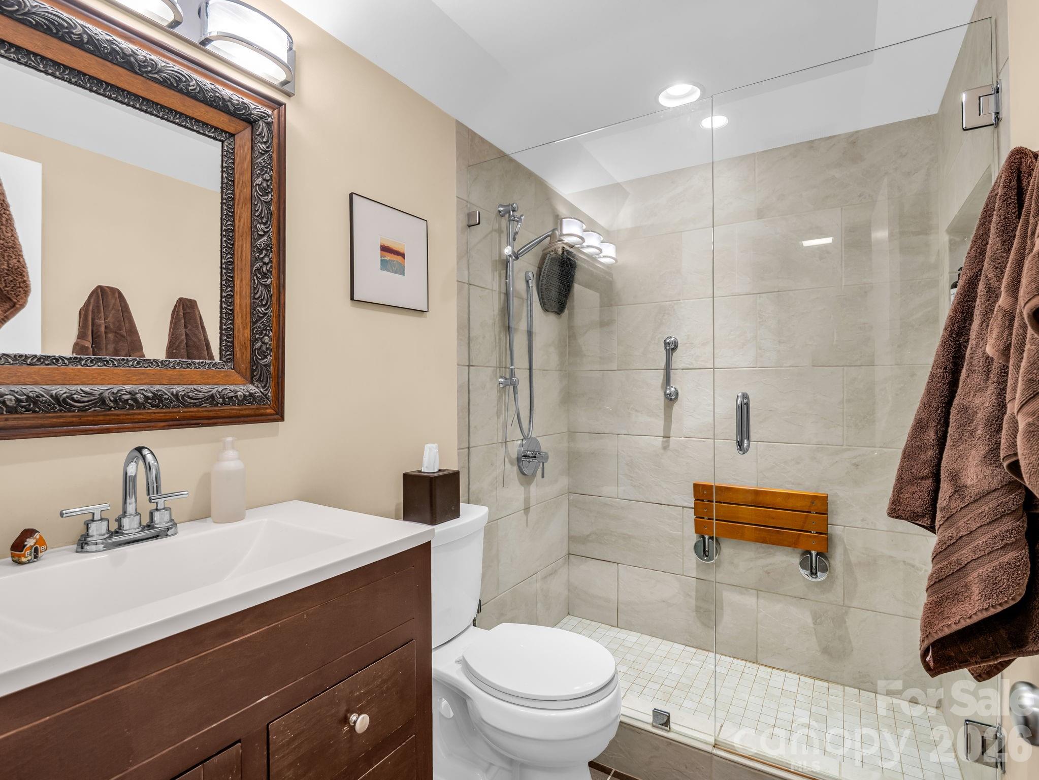 103 Shadowbrook Drive Property Photo 24
