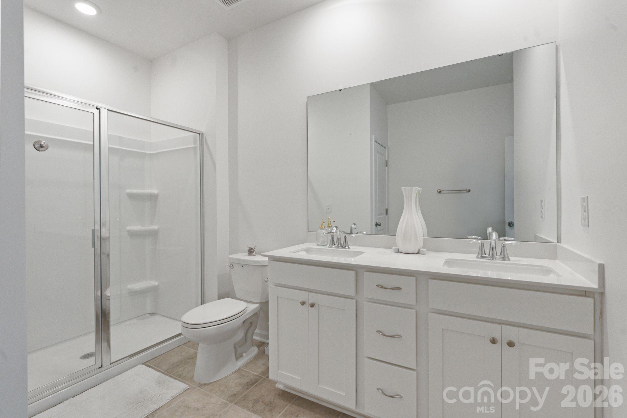 378 Kennerly Center Drive Property Photo 22