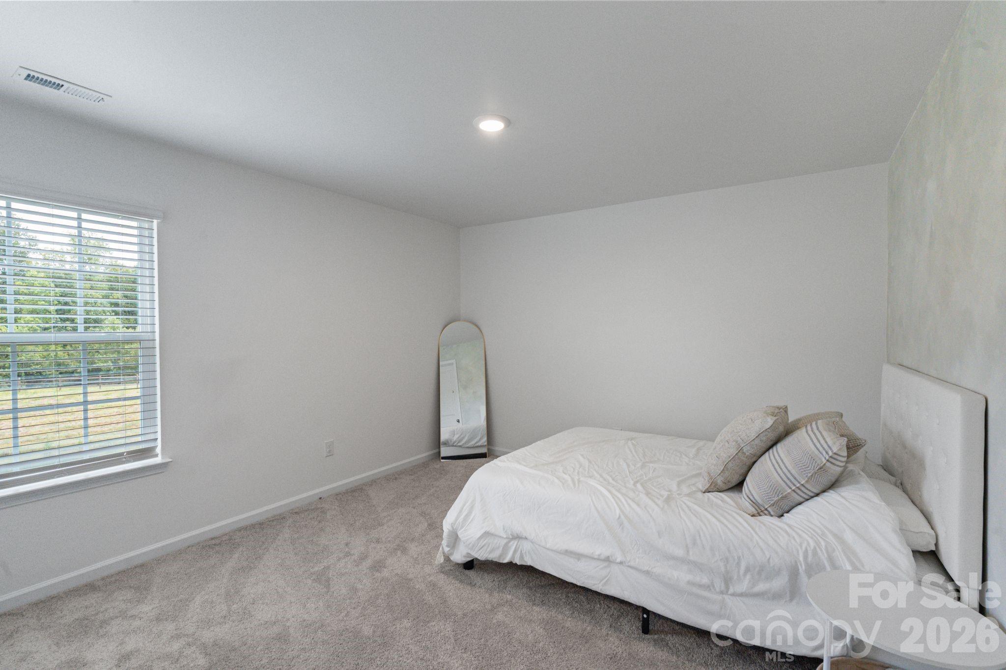 378 Kennerly Center Drive Property Photo 40