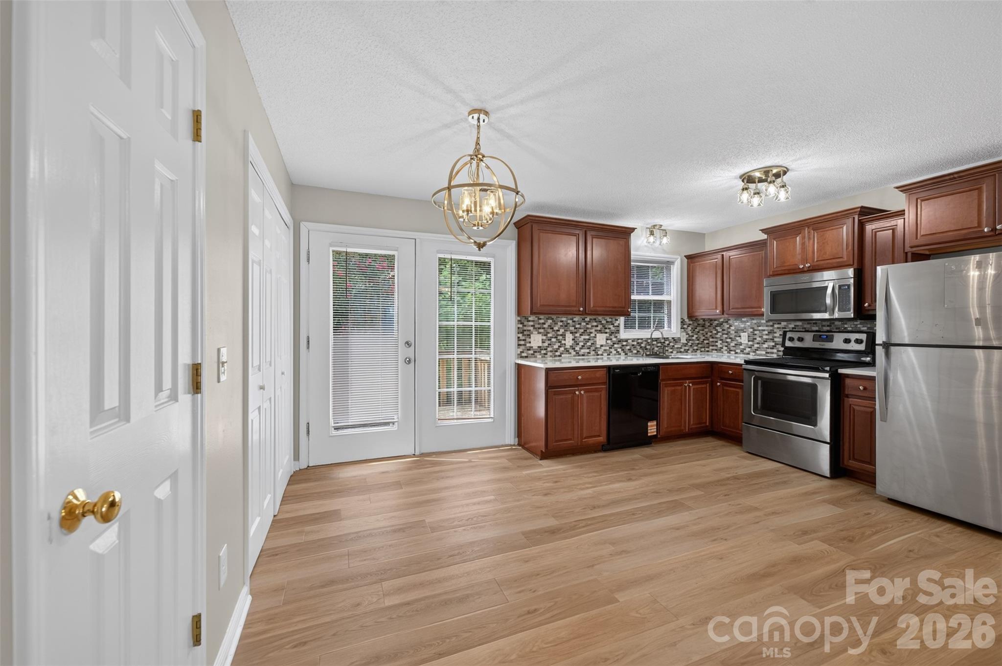 1057 19th Street Property Photo 11
