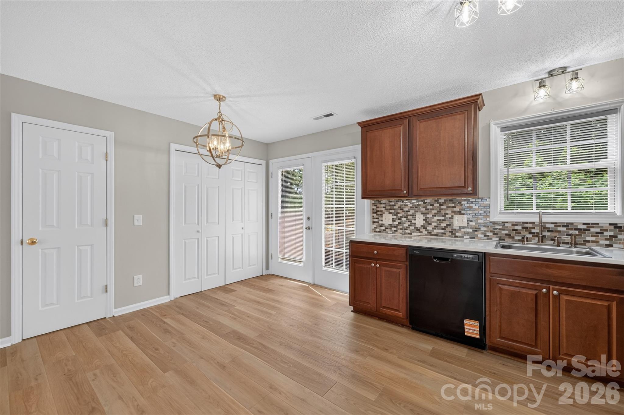 1057 19th Street Property Photo 12
